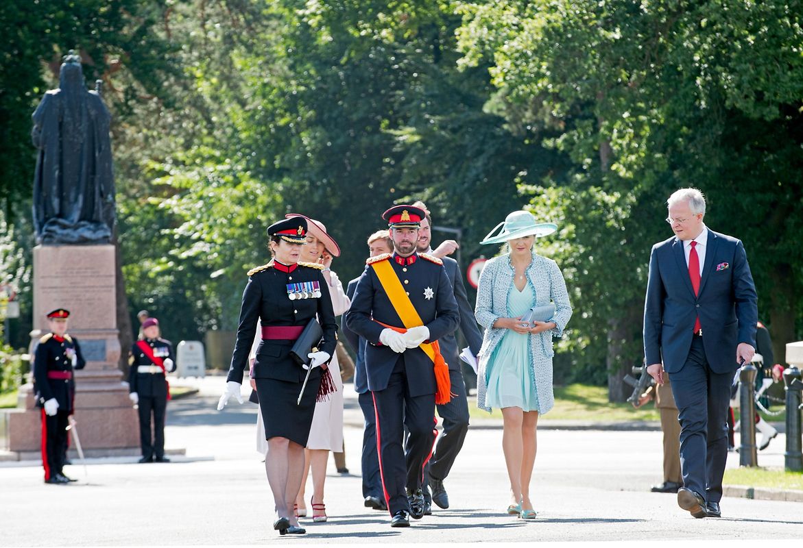 Auch das erbgroßherzogliche Paar war bei der feierlichen Parade.