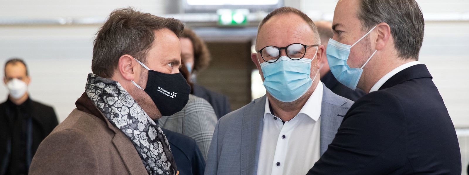 Lundi, au nouveau centre du Findel, Xavier Bettel et Romain Schneider (ministre de la Sécurité sociale) ont fait le point avec le haut-commissaire à la protection nationale sur l'avancée de la vaccination.
