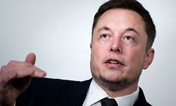 Tesla kämpft indes weiter mit Anlaufproblemen bei der Massenfertigung seines ersten günstigeren E-Autos, dem Model 3.
