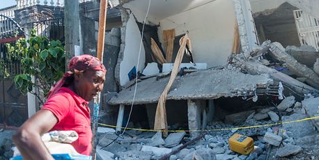 Zahl der Toten nach Erdbeben auf Haiti steigt auf fast 1300 - Vimarsana News