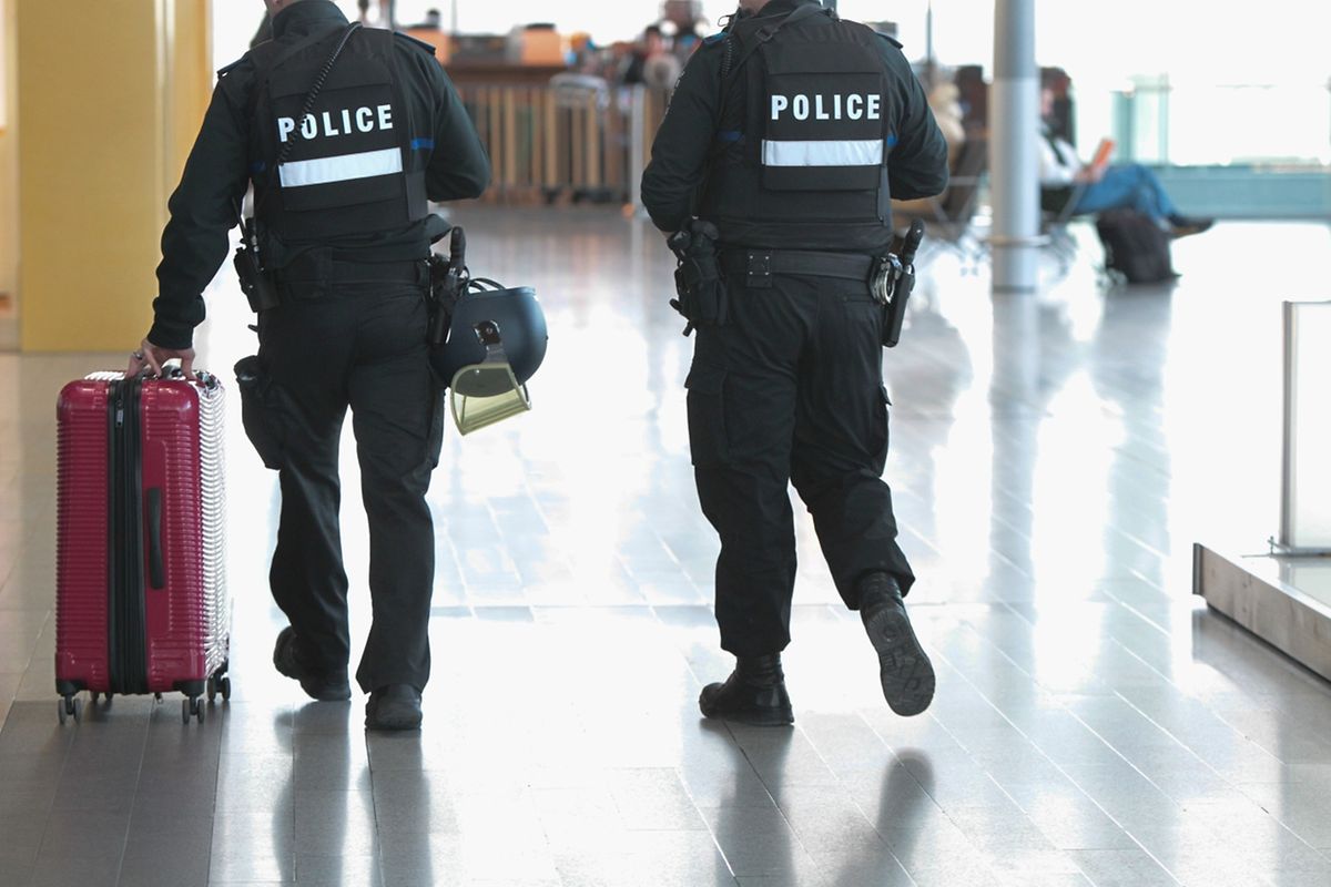 Verstärkte Kontrollen und Wachposten am Flughafen Findel und am Hauptbahnhof Luxemburg.