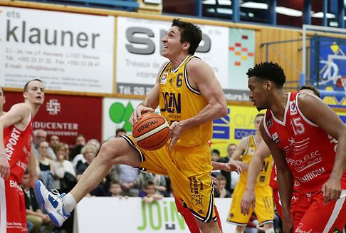 Erstes Finalspiel im Basketball: Amicale fehlt noch ein Sieg zum Titel