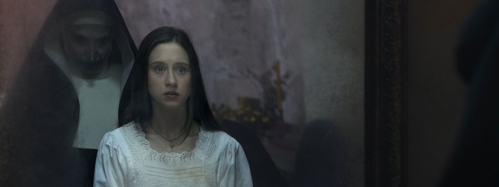 Espelho, espelho meu, há atrás de mim alguma freira morta? 