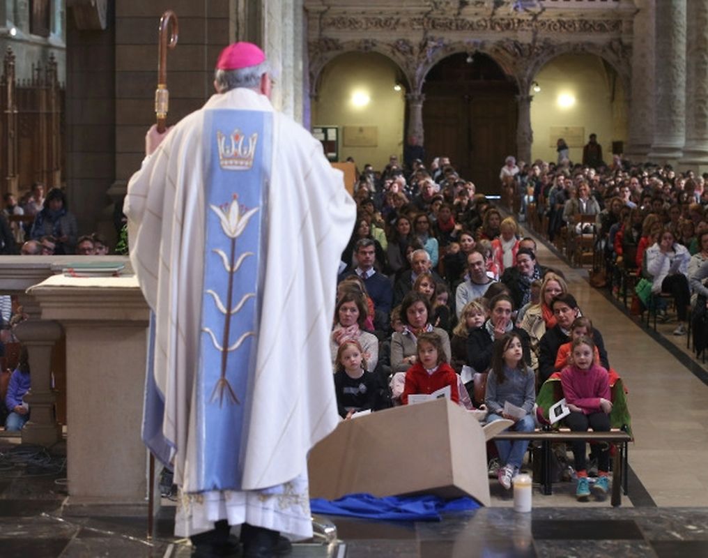 Messe pour les écoles de Ste Sophie.
