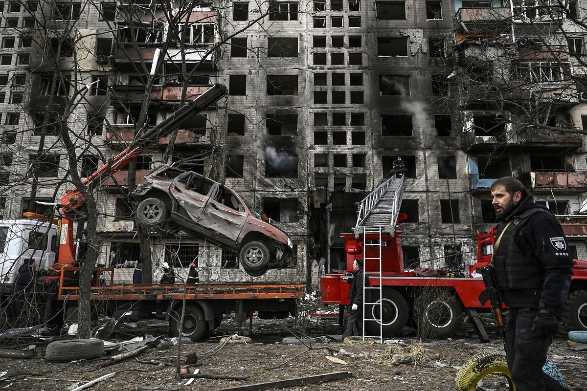 Zerstörungen im nordwestlichen Kiewer Stadtteil Obolon.