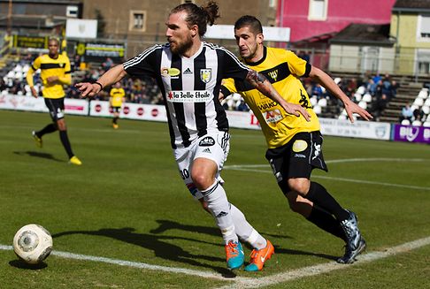 Luxembourg football: Late goal results in Esch - Niederkorn draw