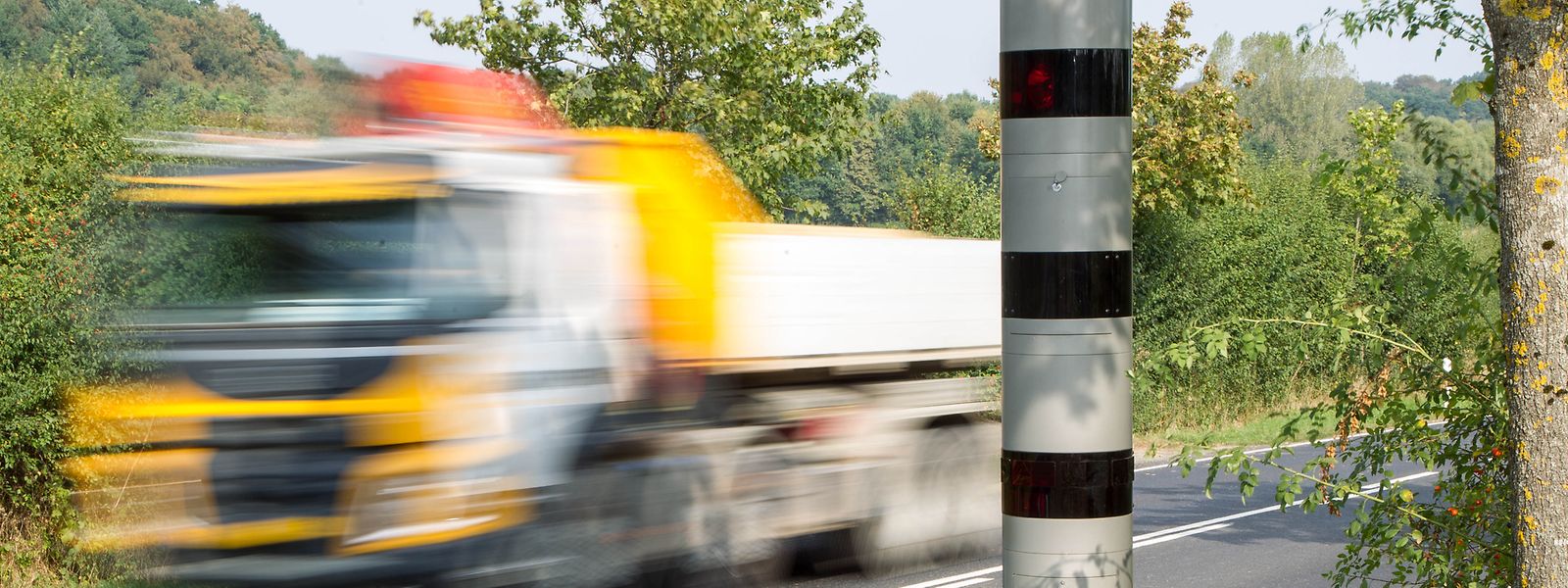 Le premier radar tronçon, installé en décembre 2019, a déjà flashé 7.250 usagers de la route sur les 3,8 kilomètres qu'il contrôle entre  Waldhof et Gonderingen.