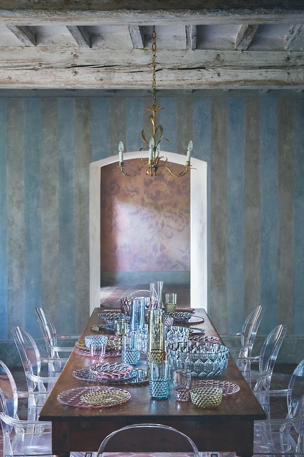 Aufwendig geschliffene Kristallgläser erleben derzeit ein Comeback.
