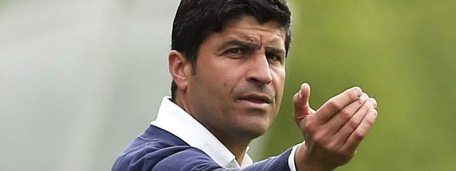 O treinador Pedro Emanuel