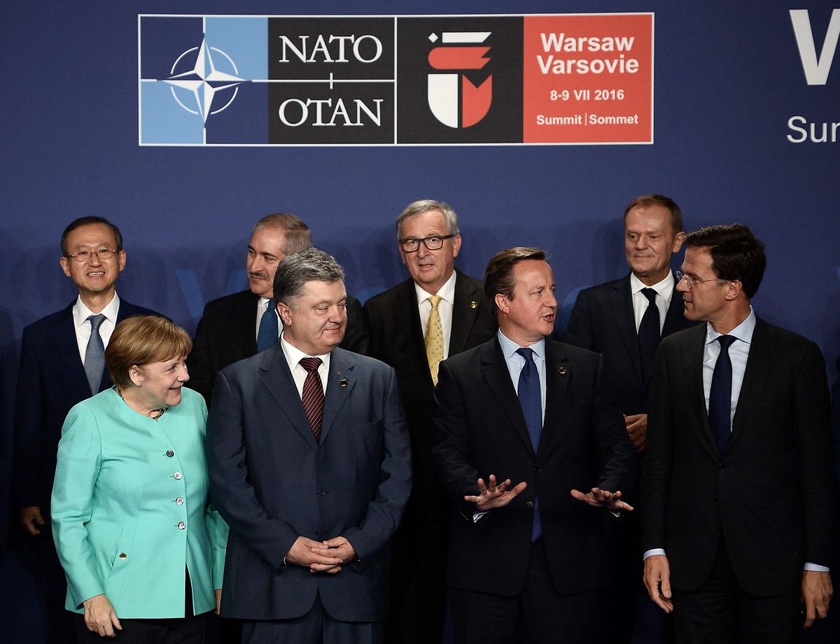 Angela Merkel, Petro Poroshenko, David Cameron und Mark Rutte beim Nato-Gipfel. 