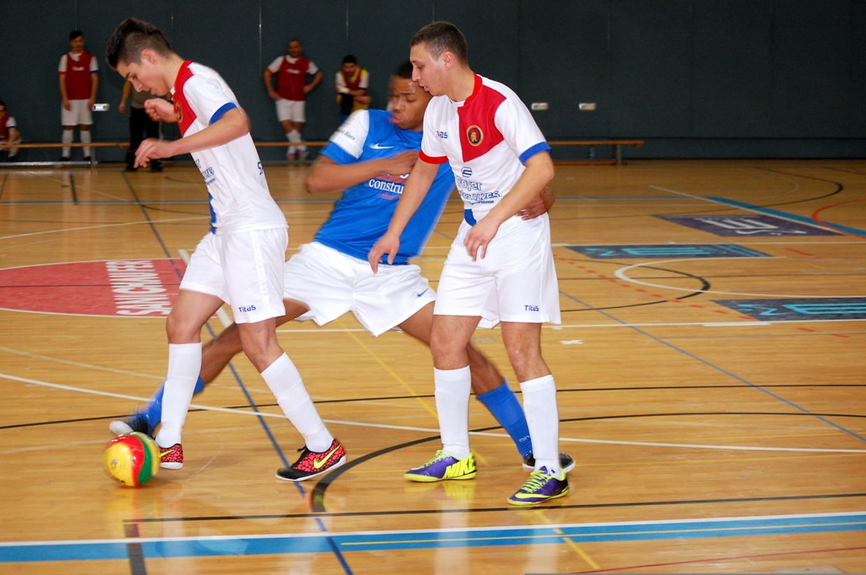 William da Silva et Christian Roccia (AS Sparta Dudelange) et Joao Manuel Tavares Teixeira (US Esch-sur-Alzette)