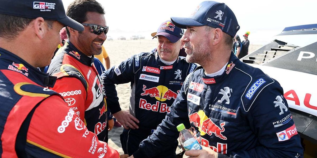 Stephane Peterhansel (à direita)