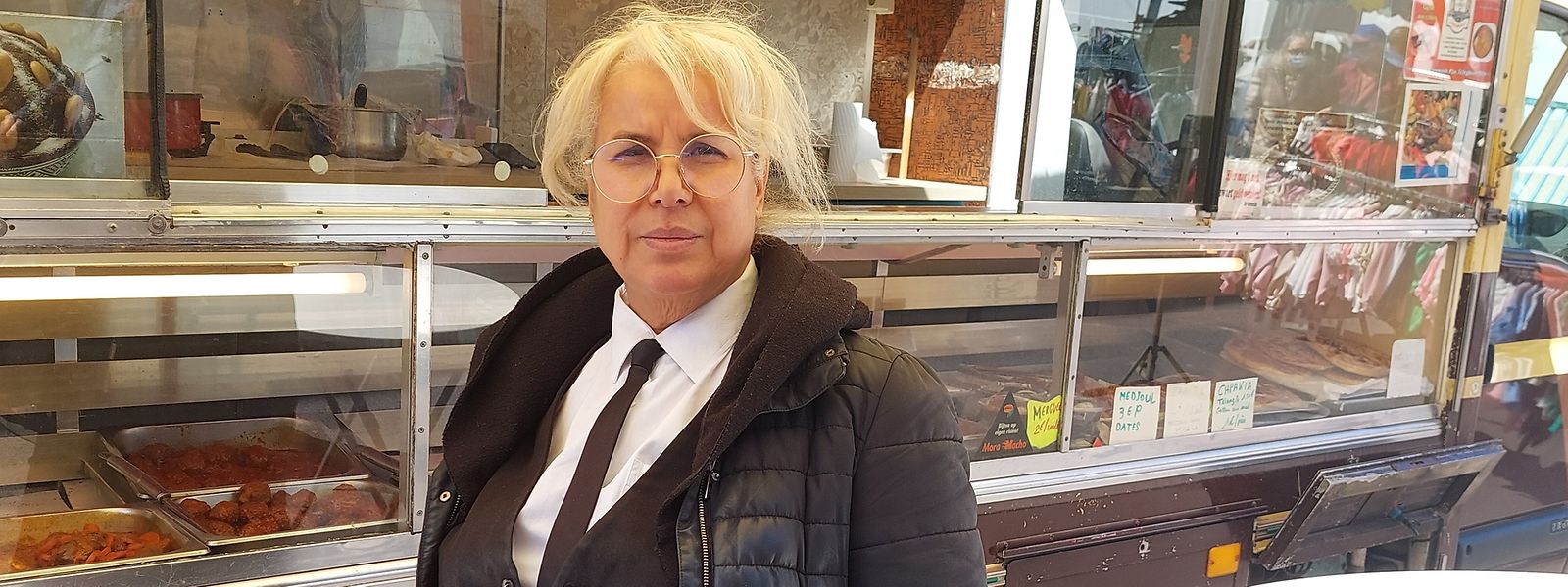  Batoul compte voter pour Emmanuel Macron ce dimanche. Elle s'oppose à l'interdiction du port du voile dans l'espace public proposée par Marine Le Pen.