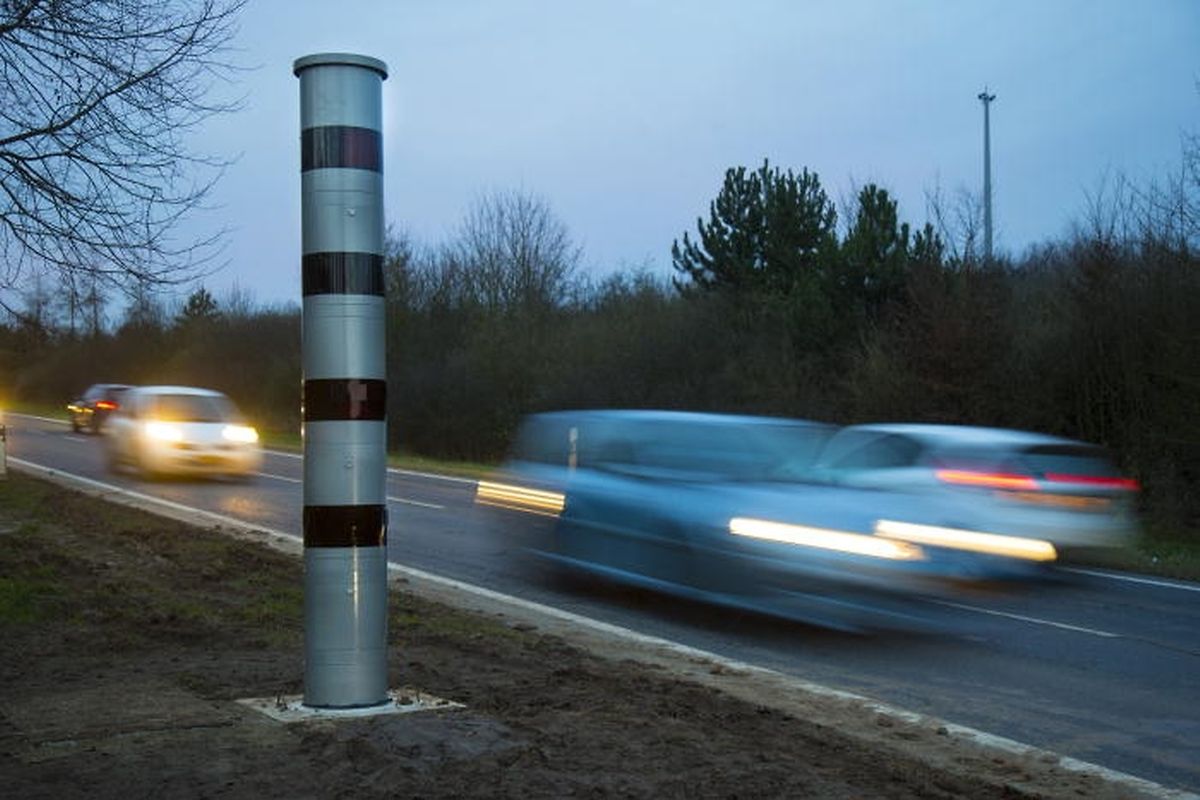Le radar entre Mersch et Roost. La très grande majorité des automobilistes flashés écopent d'une amende de 49 euros, qu'ils règlent généralement vite.