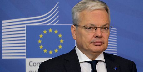 EU picks legal fight with Poland over independence of court - Vimarsana News