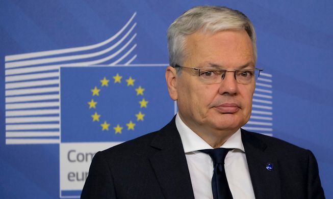 Didier Reynders, the EU justice commissioner, said the "situation is not improving" despite attempts at negotiations