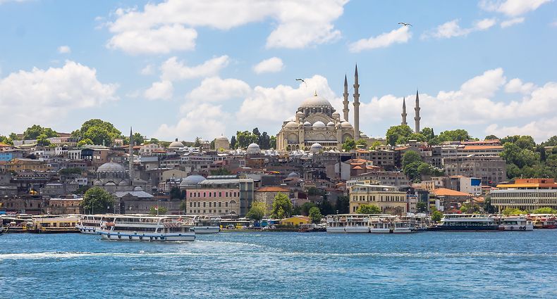 Blick auf die Altstadt der Metropole am Bosporus.
