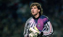 19 February 1992, Wembley - International Friendly - England v France - French goalkeeper Gilles Rousset. (Photo by Mark Leech/Offside via Getty Images)