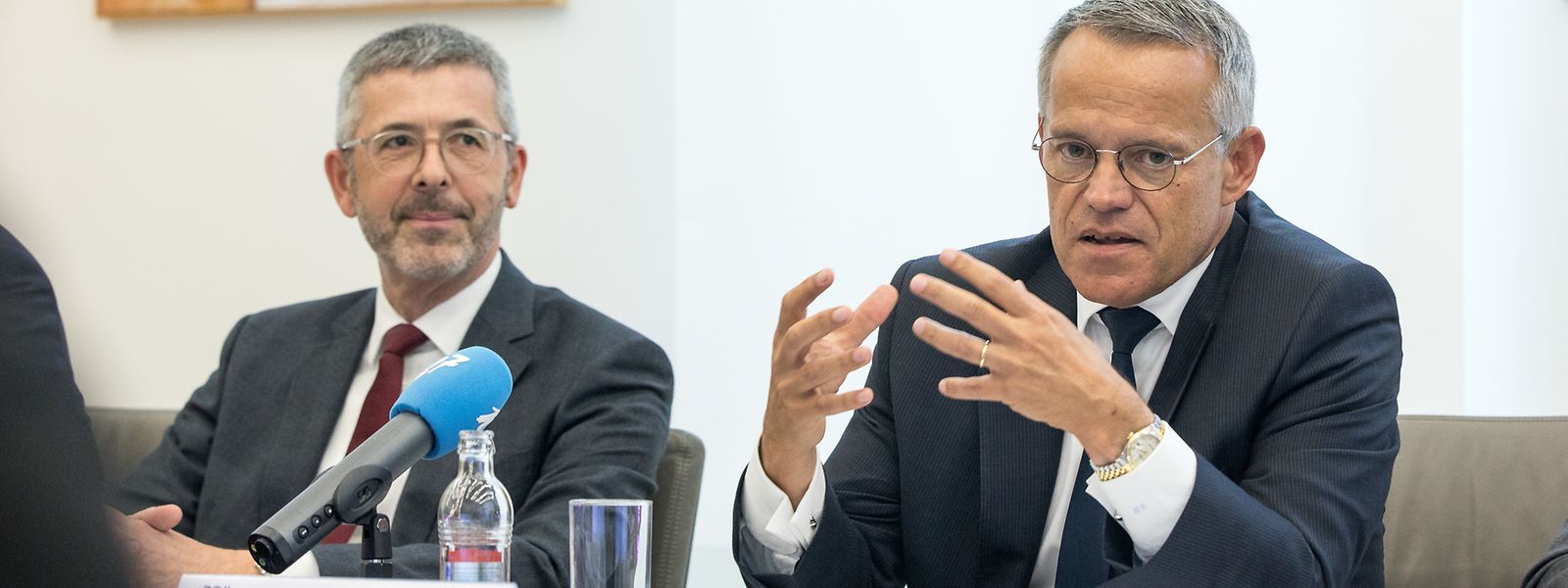 Führungsduo: CEO Serge de Cillia und Präsident Guy Hoffmann bei der Vorstellung des Banken-Geschäftsjahres 2018. 