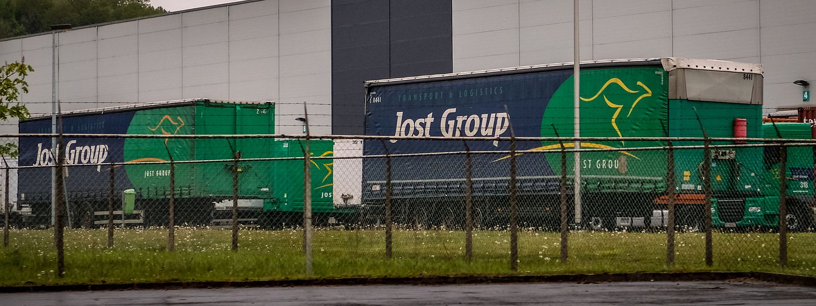 La société Jost nie les accusations de concurrence déloyale et de dumping social dont elle est accusée. La justice belge a été saisie. 