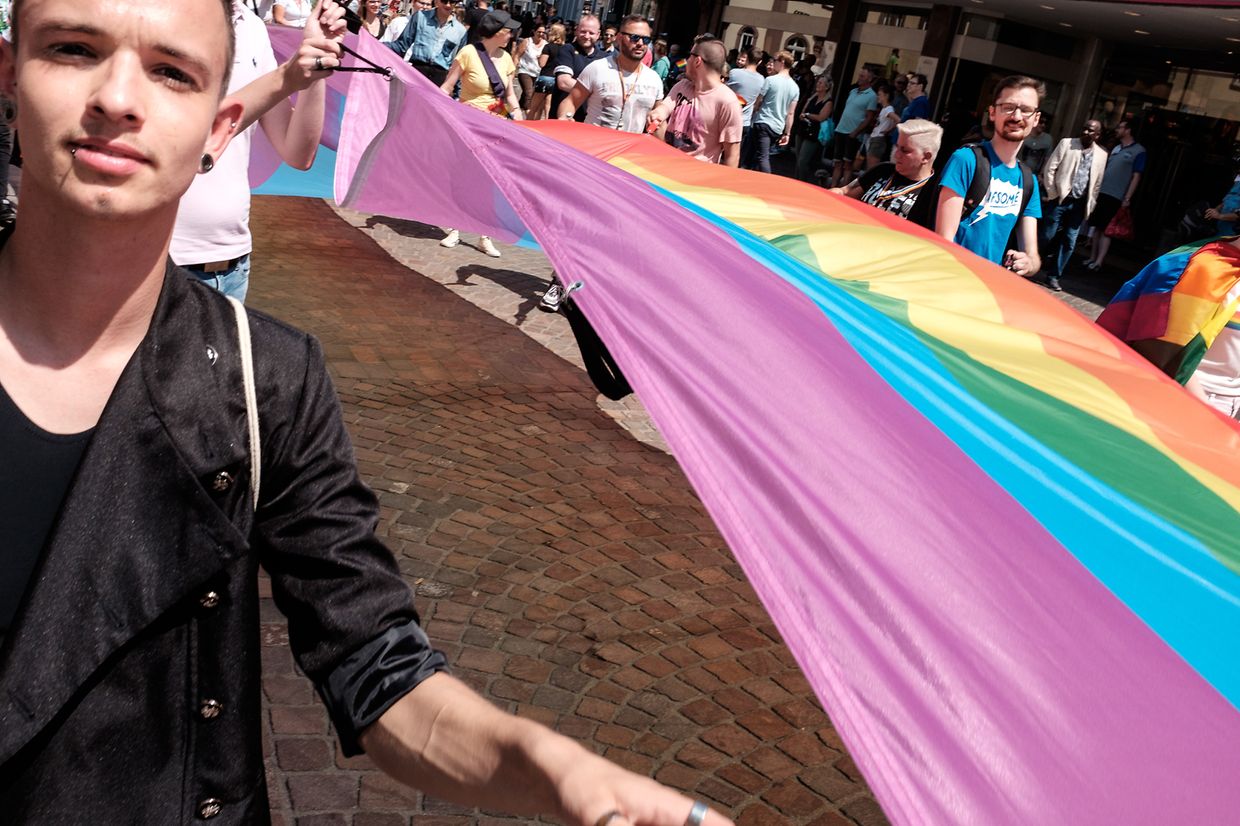CSD Straßenfest, Trier / Foto: Viktor Wittal