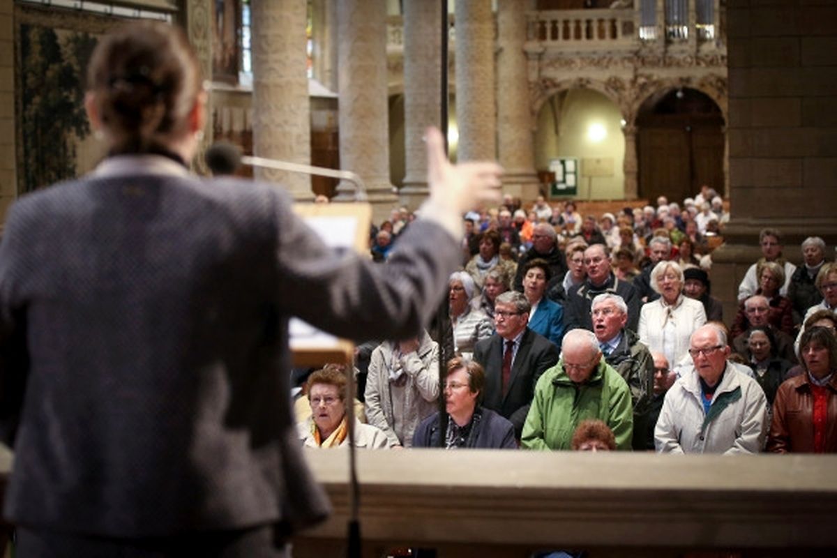 Solidaritätsgebet mit Begegnungsmoment.