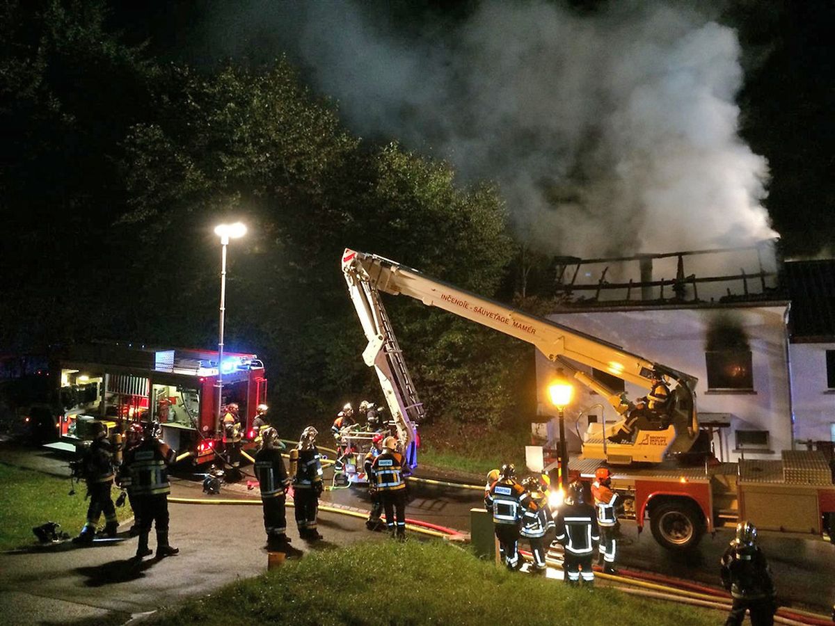 Die Brandursache ist unklar.