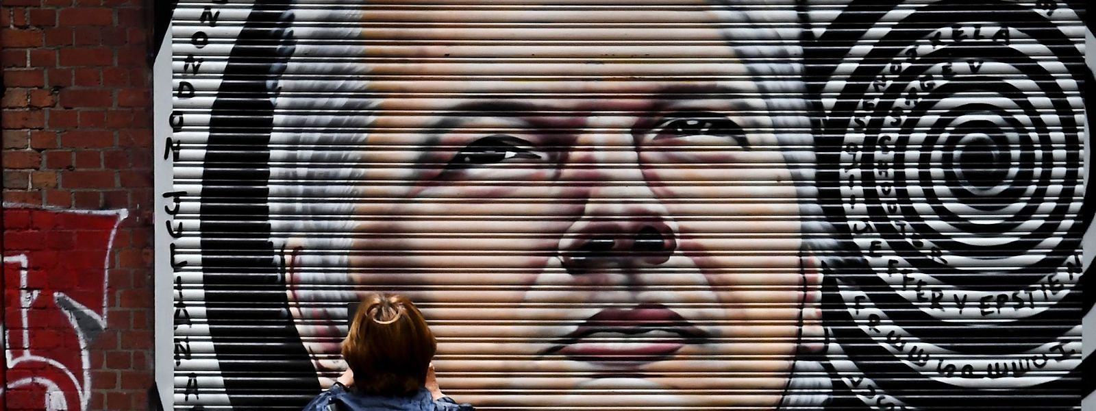 Giant Assange mural in Berlin- Collateral Crucifiction 88677750c87b273c89dbc45179f19399536d4c18