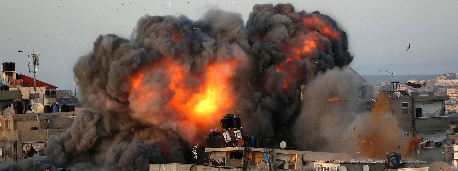Gaza City am Sonntag: Schwere Bombardierungen durch die israelische Luftwaffe.