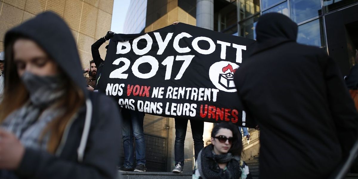 Pourquoi Ne Pas Voter Pour Marine Après les premiers résultats: De nombreux appels à ne «pas voter pour