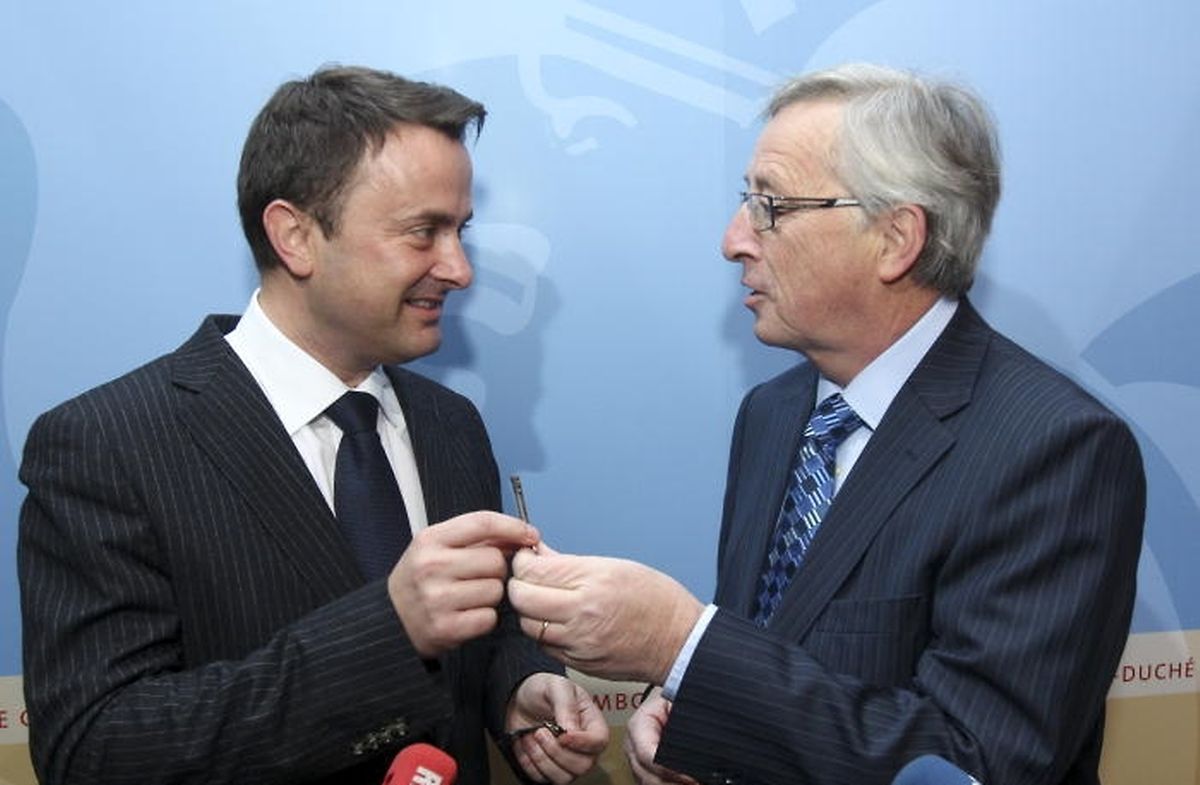 Von Juncker zu Bettel: Die Affäre um die Geschäfte des Srel mit "Hacking Team" stellt den neuen Umgang der Politik mit dem Geheimdienst auf die Probe.