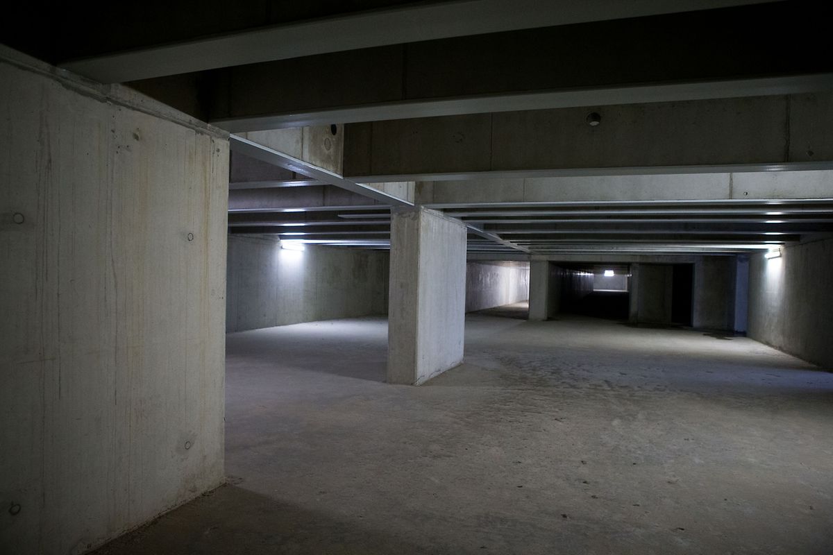 Ein Besuch im unterirdischen Bahnhof Findel.