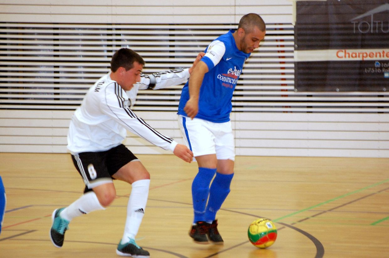 Steve Guedes (Munsbach) et Ruben Silva Samorinha.