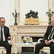 Vereint im Kampf gegen den Terror: Der französische Präsident Hollande und Kreml-Chef Putin mit schwarzen Krawatten im Kreml.