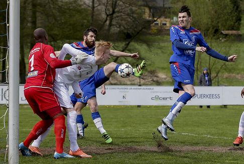 22e journée en Promotion d'Honneur: Käerjéng touche au but, Rodange n'en profite pas