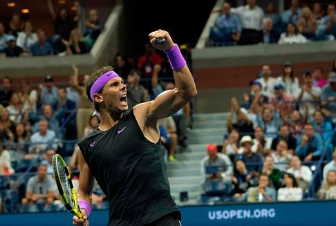 Nadal holt den Titel nach Fünfsatzkrimi