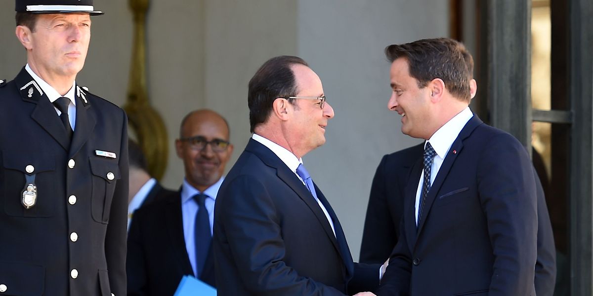 François Hollande bei der Verabschiedung des luxemburgischen Premiers.