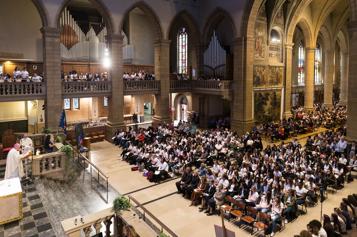 Messe für die Schule der Schwestern der christlichen Lehre St.Anne in Ettelbrück. 