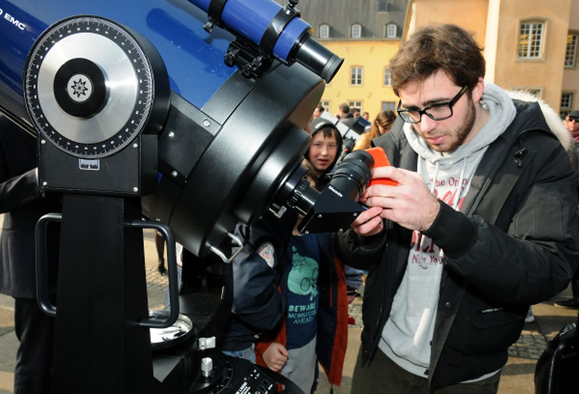 Im Hof der Abtei Neumünster.