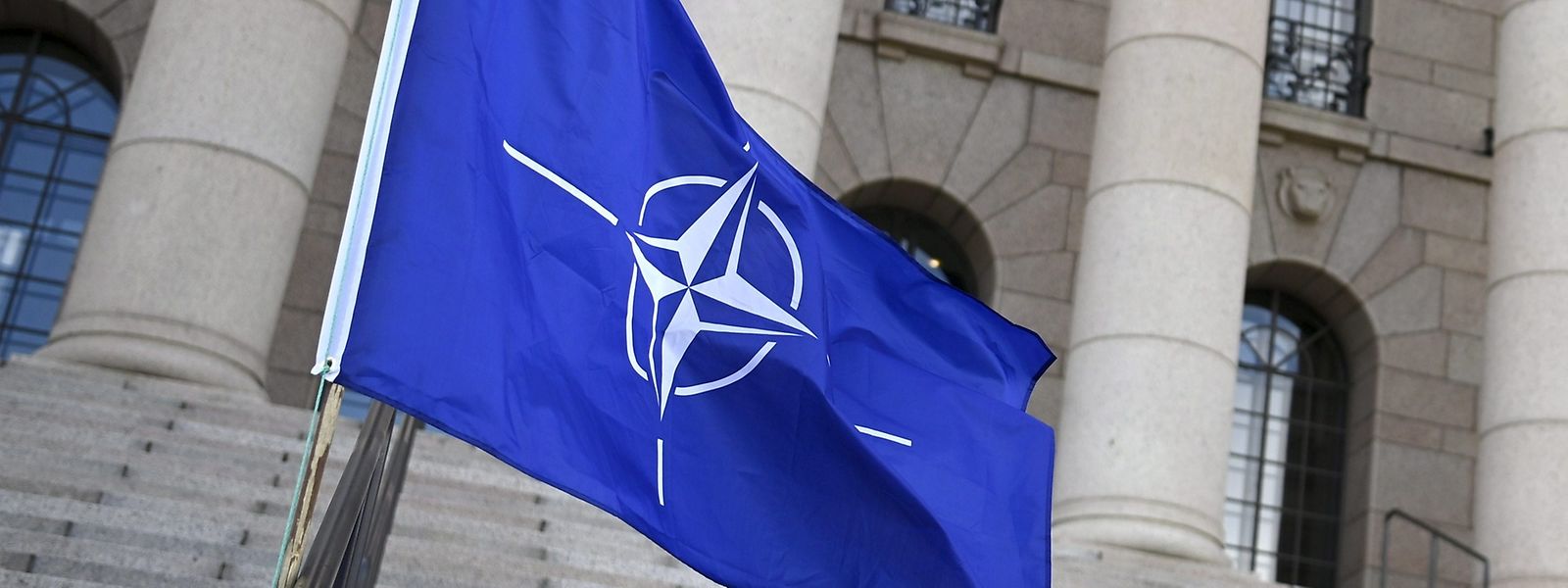 Die noch in jüngster Vergangenheit als „hirntot“ bezeichnete NATO erfährt durch den Ukraine-Krieg eine neue Daseinsberechtigung.
