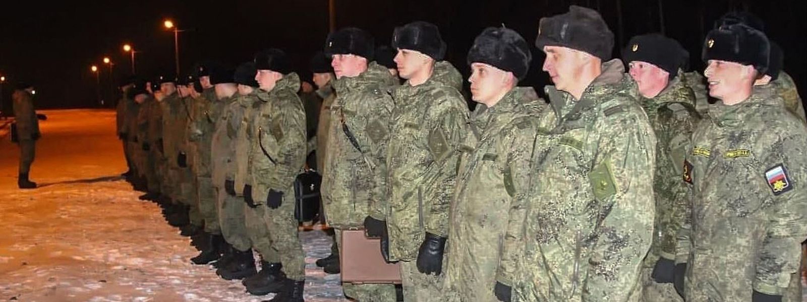 Inmitten des Konflikts mit der Ukraine hat Russland Truppen nach Belarus verlegt.