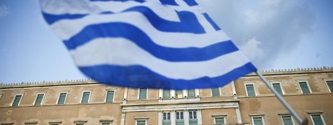 Seit Tagen gehen die Menschen in Athen gegen die angekündigte Sparpolitik auf die Straßen.