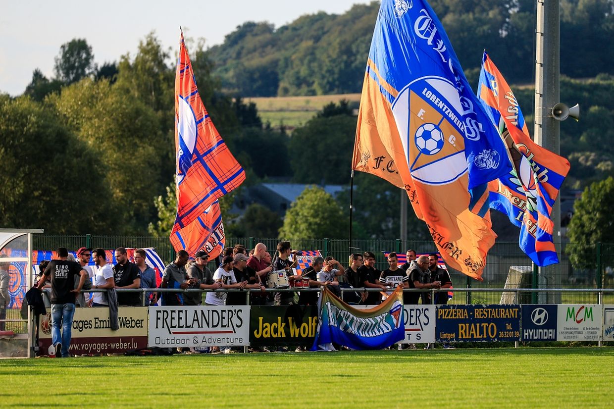 Lintgen - Lorentzweiler 4-1- Les supporters de Lorentzweiler ont passé une journée difficile.