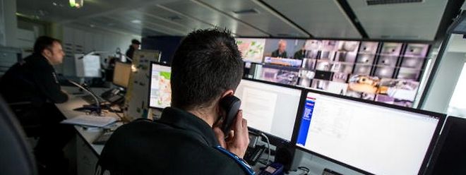 14 kleine Nachbarschaftskommissariate sollen nach dem Willen von Minister Schneider aufgelöst werden.