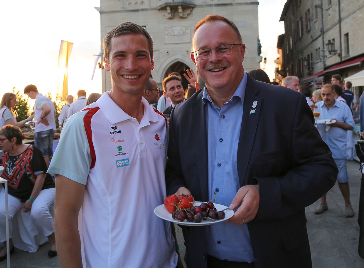 Empfang der BGL BNP Paribas auf der Piazza della Liberta.