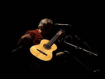 Philharmonie: Caetano Veloso passou pelo Luxemburgo e apoiou Salvador Sobral