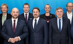 IPO , LSAP DP Drei Greng Regierung , Gambia II , Conseil des Ministres , Regierungsrat , vlnr Lenert , Schneider , Hansen , Bettel , Diesxchbourg , Bausch , Turmes Foto: Guy Jallay/Luxemburger Wort