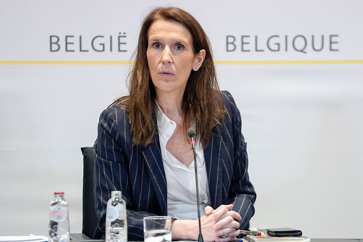 La Première ministre du gouvernement fédéral belge, Sophie Wilmès, a repris les choses en main.