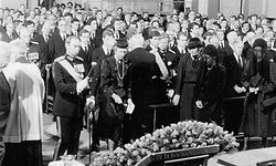 Großherzog Jean und seine Ehefrau Joséphine Charlotte nehmen Abschied von Großherzogin Charlotte.