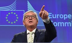European Commission chief Jean-Claude Juncker gestures during a joint press conference following his meeting with the President of the European Parliament, the President of the European Council and the Dutch Prime Minister at the EU Headquarters in Brussels on June 24, 2016. 
European Commission chief Jean-Claude Juncker on June 24, 2016 denied that Britain's shock vote to leave the EU was the start of a process of disintegration for the bloc. / AFP PHOTO / JOHN THYS